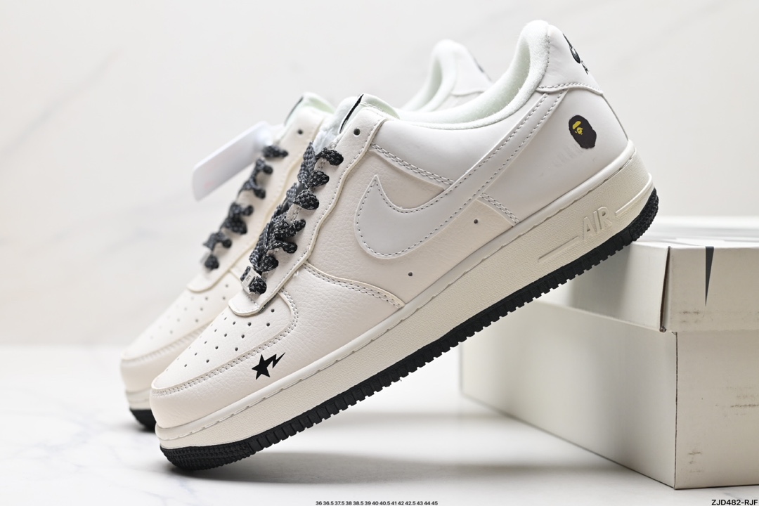 NIKE AIR FORCE 1‘07  FG6688-103