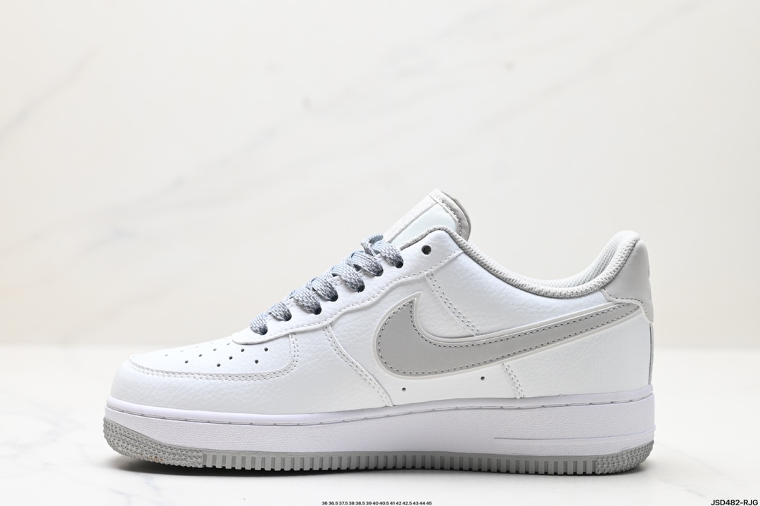 NIKE AIR FORCE 1‘07 LV8  LS0216-025