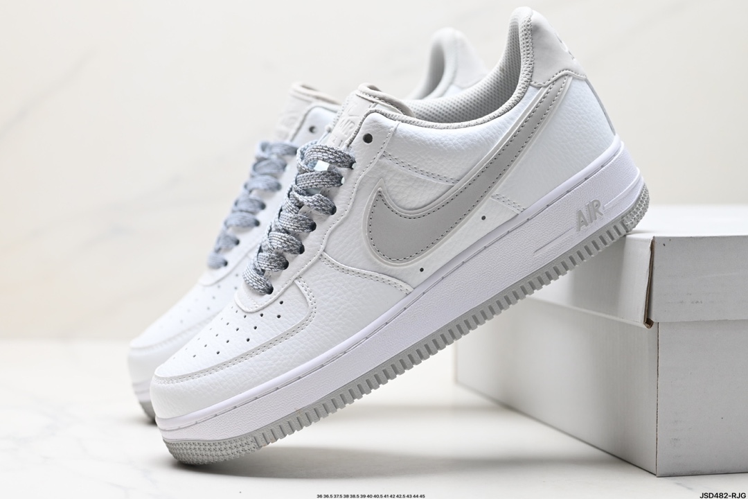 NIKE AIR FORCE 1‘07 LV8  LS0216-025