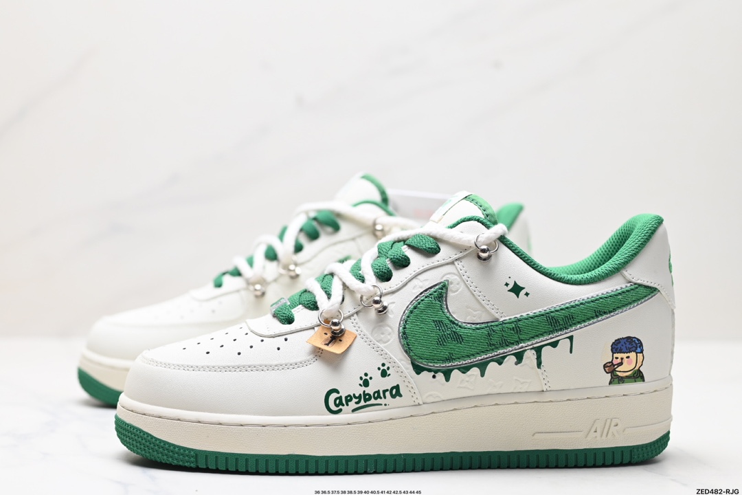 NIKE AIR FORCE 1‘07  LV0506-330