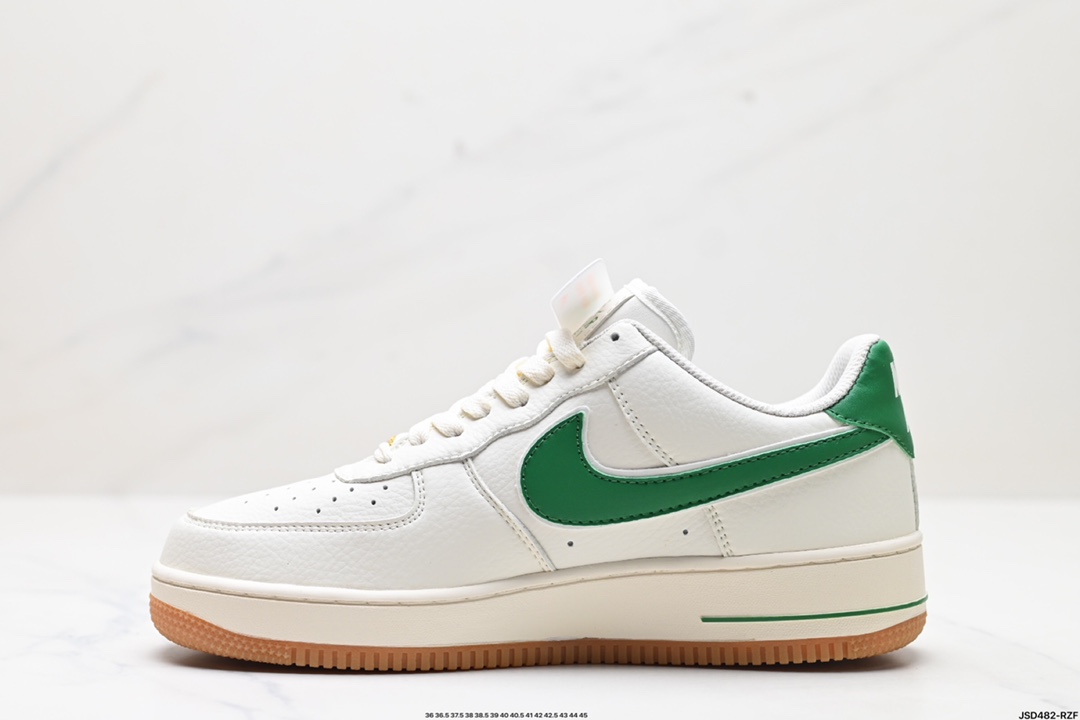 NIKE AIR FORCE 1‘07  WA0531-306