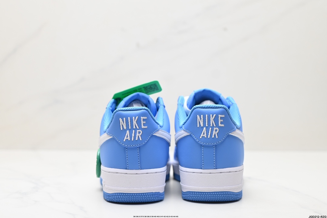 NIKE AIR FORCE 1‘07  DM0576-400