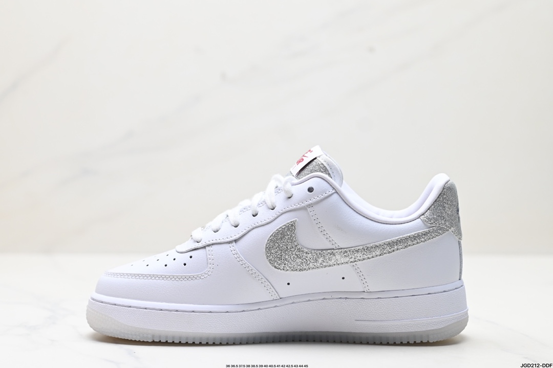 NIKE AIR FORCE 1‘07 HM9656-001