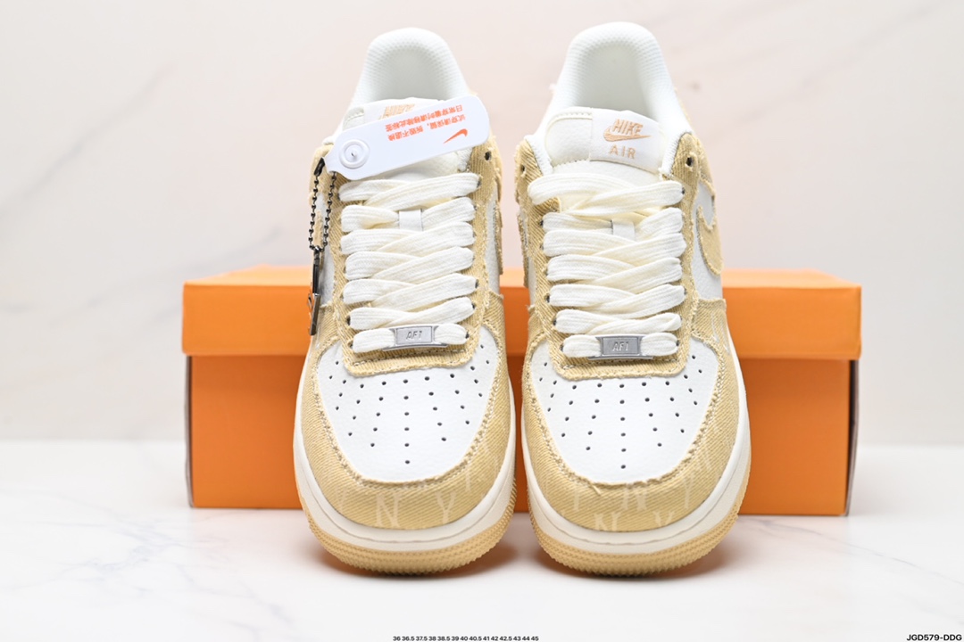 NIKE AIR FORCE 1‘07 LV8 HD1968-027