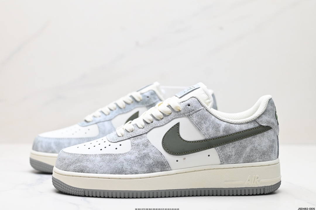 NIKE AIR FORCE 1‘07 BL5866-908