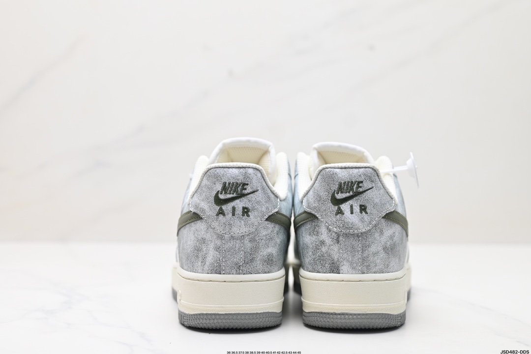 NIKE AIR FORCE 1‘07 BL5866-908