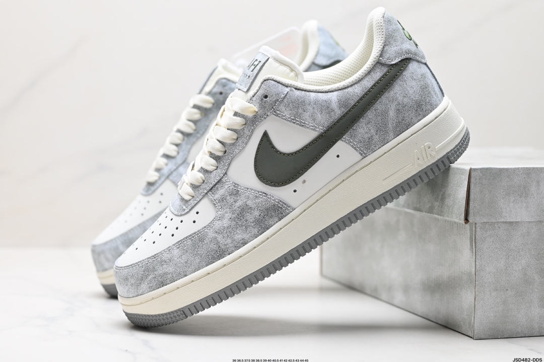 NIKE AIR FORCE 1‘07 BL5866-908