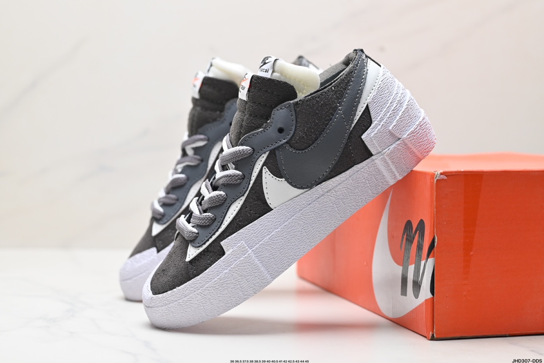 Sacai x Nike Blazer Mid 经典百搭中帮开拓者休闲运动板鞋 BV0072-100