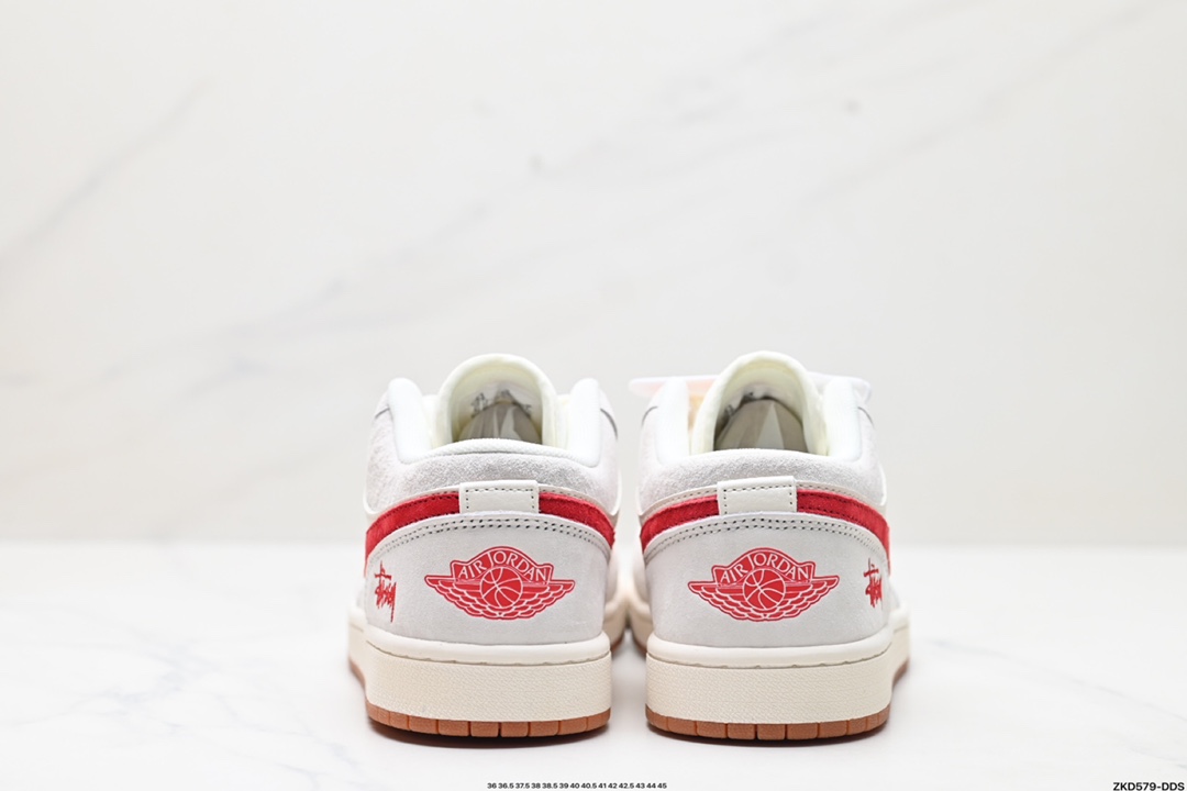 Nike Air Jordan 1 Low AJ1乔1低帮休闲板鞋 SJ9950-023