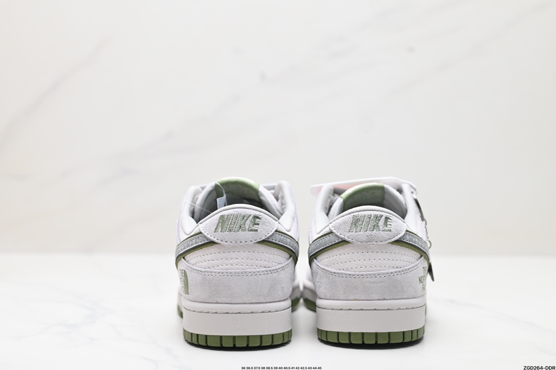 NK Dunk Low Retro “DIY高端定制” 低帮休闲运动板鞋 DQ1098-397