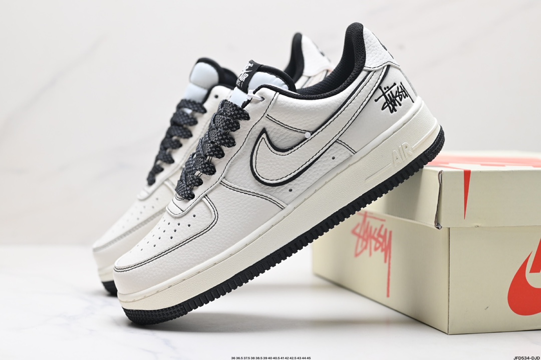 耐克Nike AIR FORCE 1‘07 空军一号低帮百搭休闲运动板鞋 HM3728-131