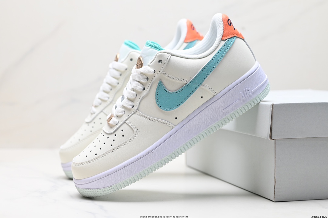 耐克Nike AIR FORCE 1‘07 空军一号低帮百搭休闲运动板鞋 HM3728-131