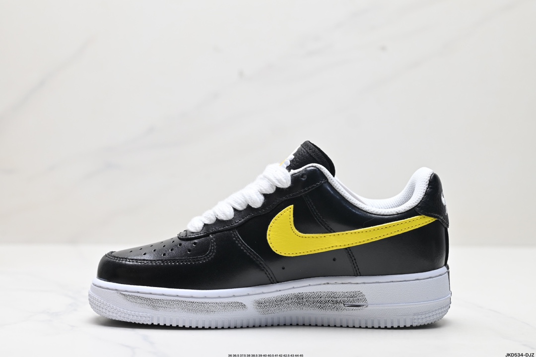耐克Nike AIR FORCE 1‘07 空军一号低帮百搭休闲运动板鞋 AQ3692-004
