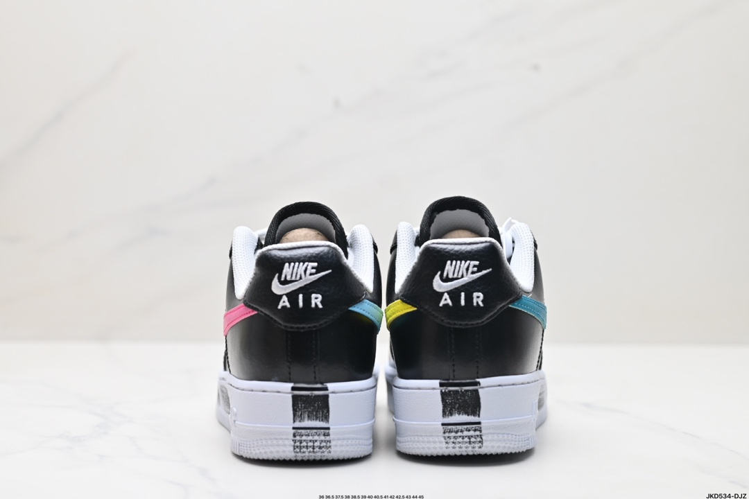 耐克Nike AIR FORCE 1‘07 空军一号低帮百搭休闲运动板鞋 AQ3692-004