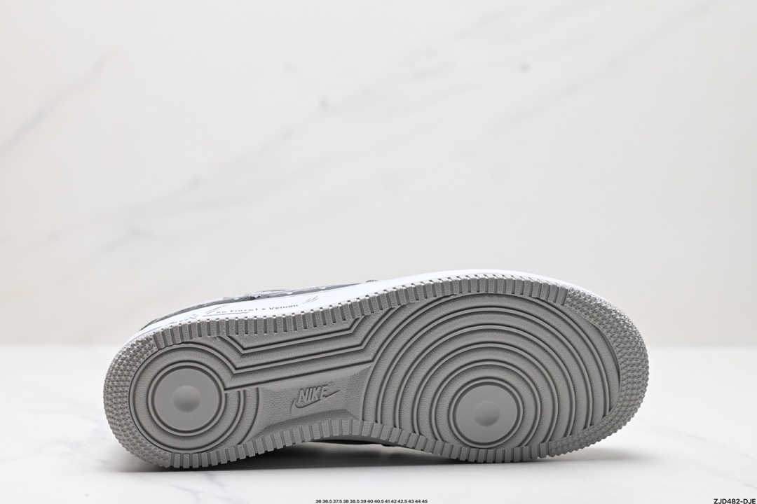 NIKE AIR FORCE 1‘07 CW6718-777