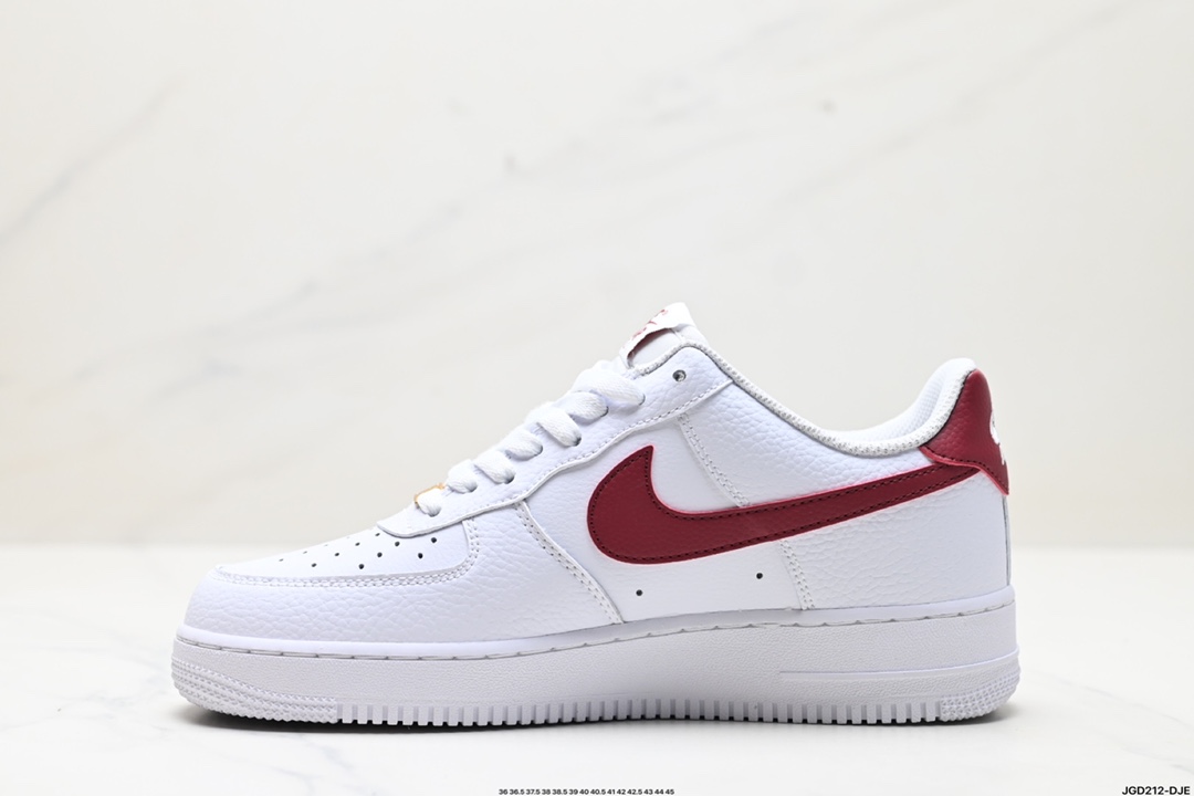 Nike AIR FORCE 1‘07 CZ0326-100