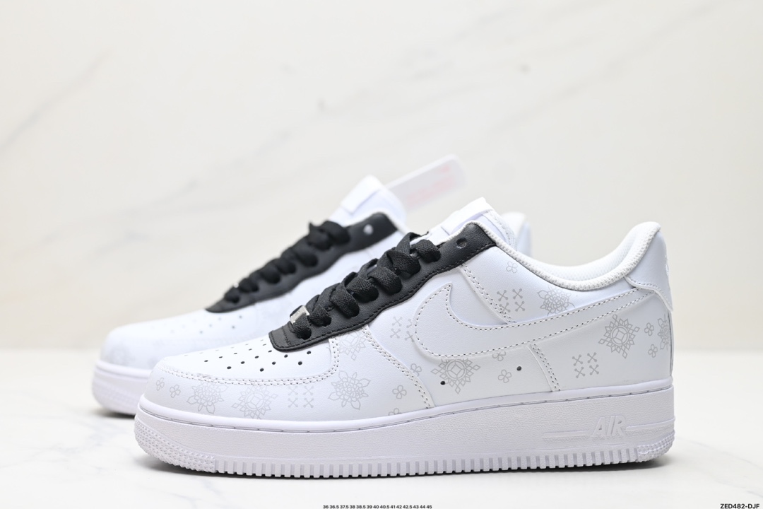 NIKE AIR FORCE 1‘07 ZH0316-036