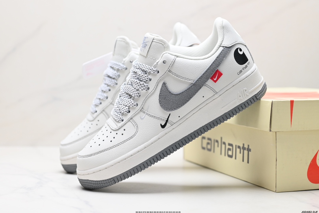 NIKE AIR FORCE 1‘07  769833