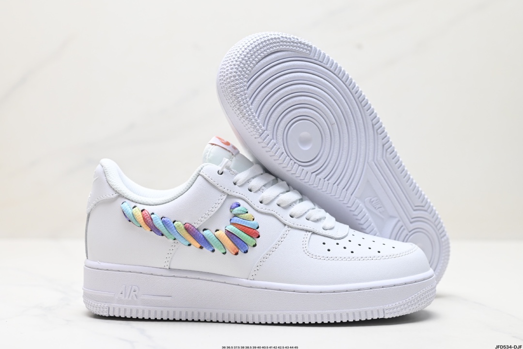 耐克Nike AIR FORCE 1’07 空军一号低帮百搭休闲运动板鞋  FQ4948-100