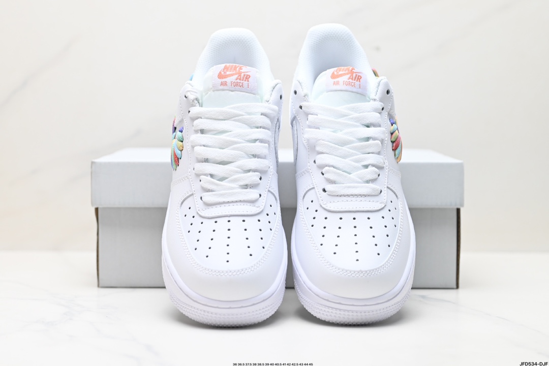 耐克Nike AIR FORCE 1’07 空军一号低帮百搭休闲运动板鞋  FQ4948-100