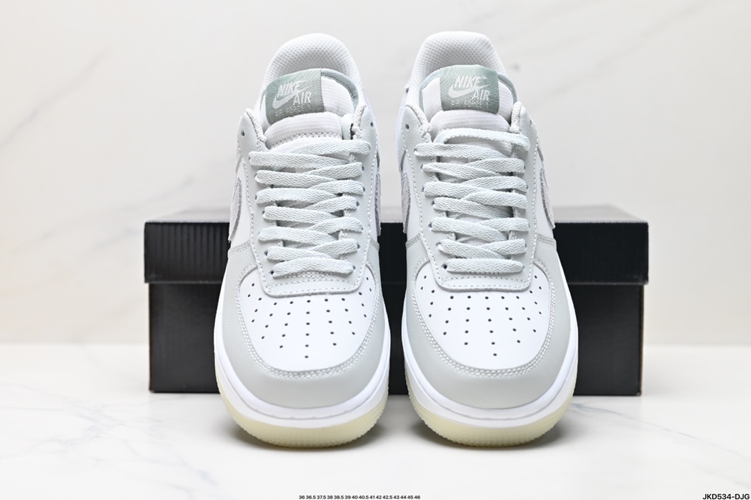 NIKE AIR FORCE 1‘07 LV8  FJ4170-003