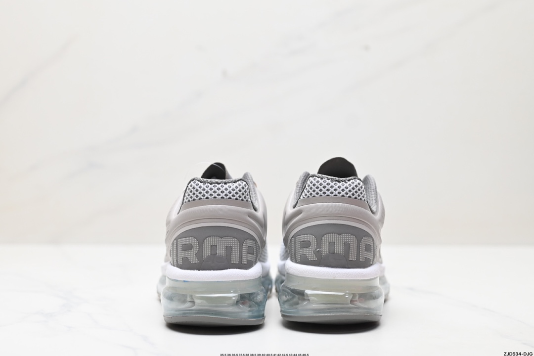 Nike Air Max 2013 联名气垫跑鞋 整体依旧以Stussy标志性的麻布编织材质覆盖  FZ4140-025