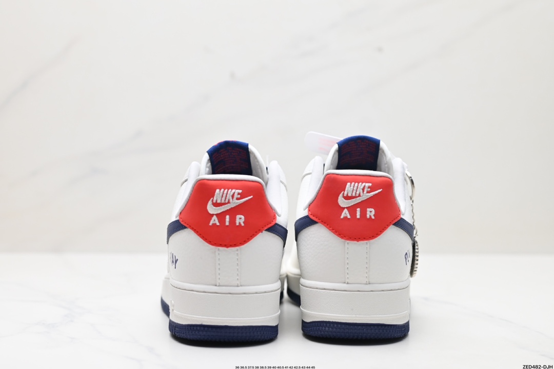 NIKE AIR FORCE 1‘07  KK1988-001