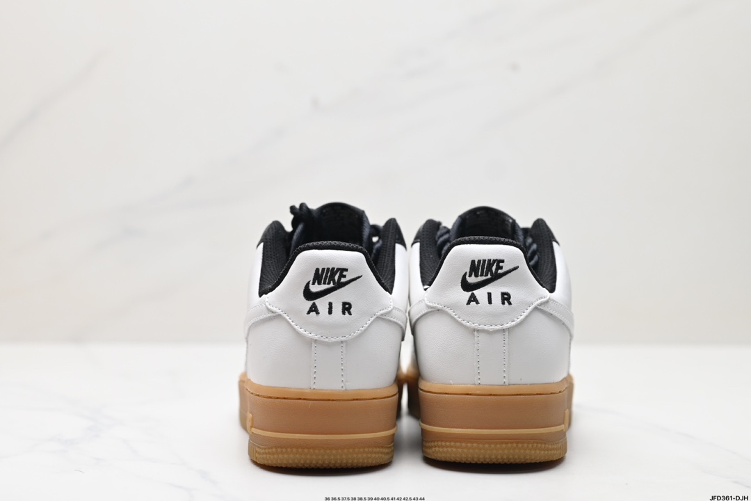 耐克Nike AIR FORCE 1’07 空军一号低帮百搭休闲运动板鞋  FQ8714-600