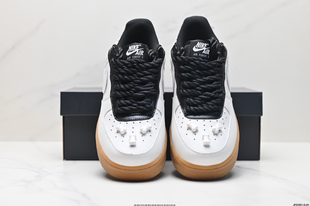 耐克Nike AIR FORCE 1’07 空军一号低帮百搭休闲运动板鞋  FQ8714-600