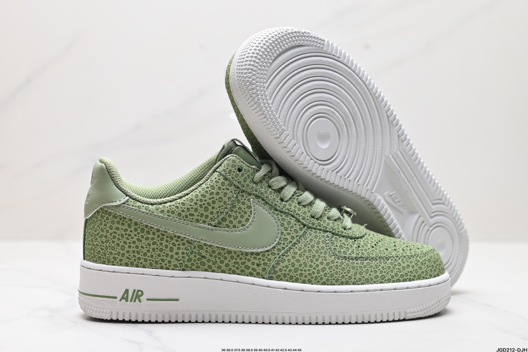 NIKE AIR FORCE 1‘07 LV8  FV6519-200