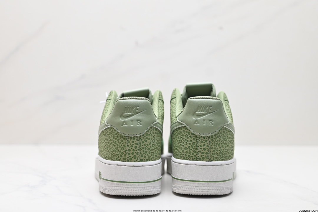 NIKE AIR FORCE 1‘07 LV8  FV6519-200