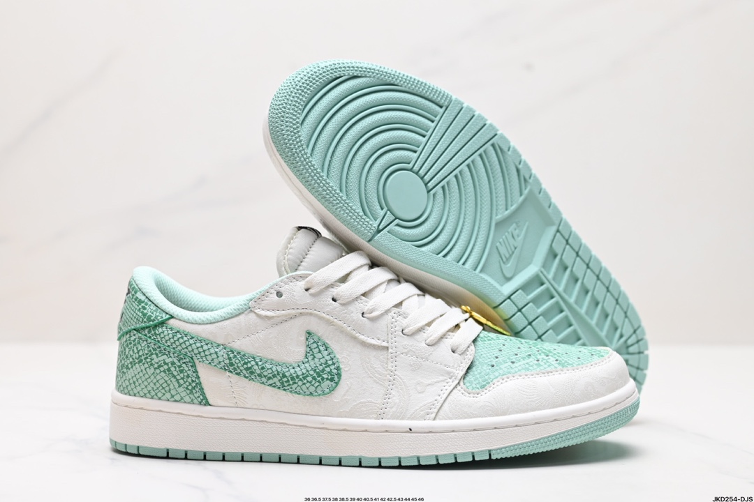 Nike Air Jordan 1 Low SE AJ1乔1低帮休闲板鞋  HF3144-100