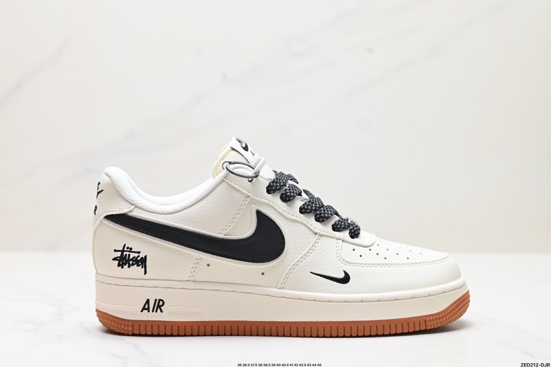 NIKE AIR FORCE 1‘07 LV8 XZ5688-001