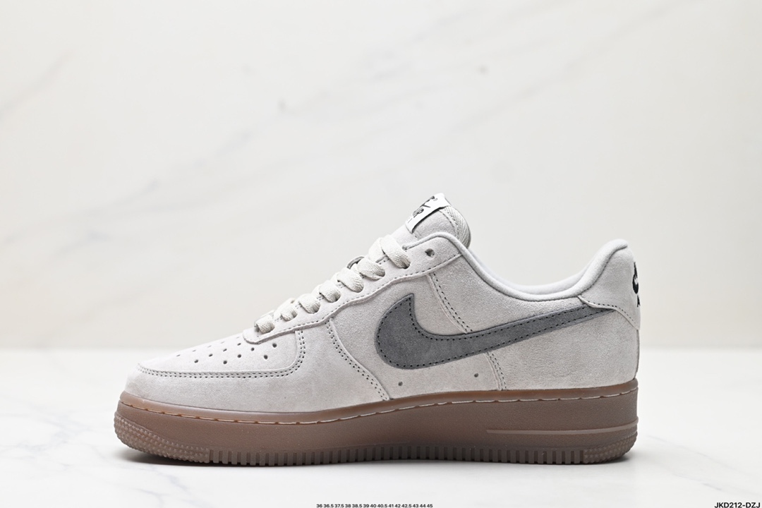 耐克Nike AIR FORCE 1‘07 空军一号低帮百搭休闲运动板鞋  AA1117-118