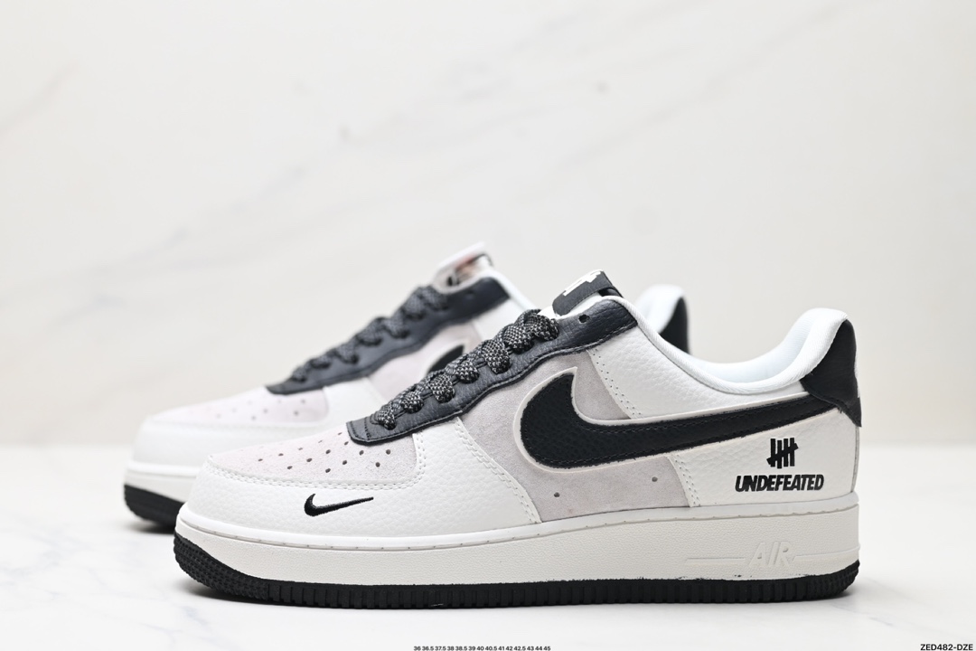 NIKE AIR FORCE 1‘07  KK1988-003