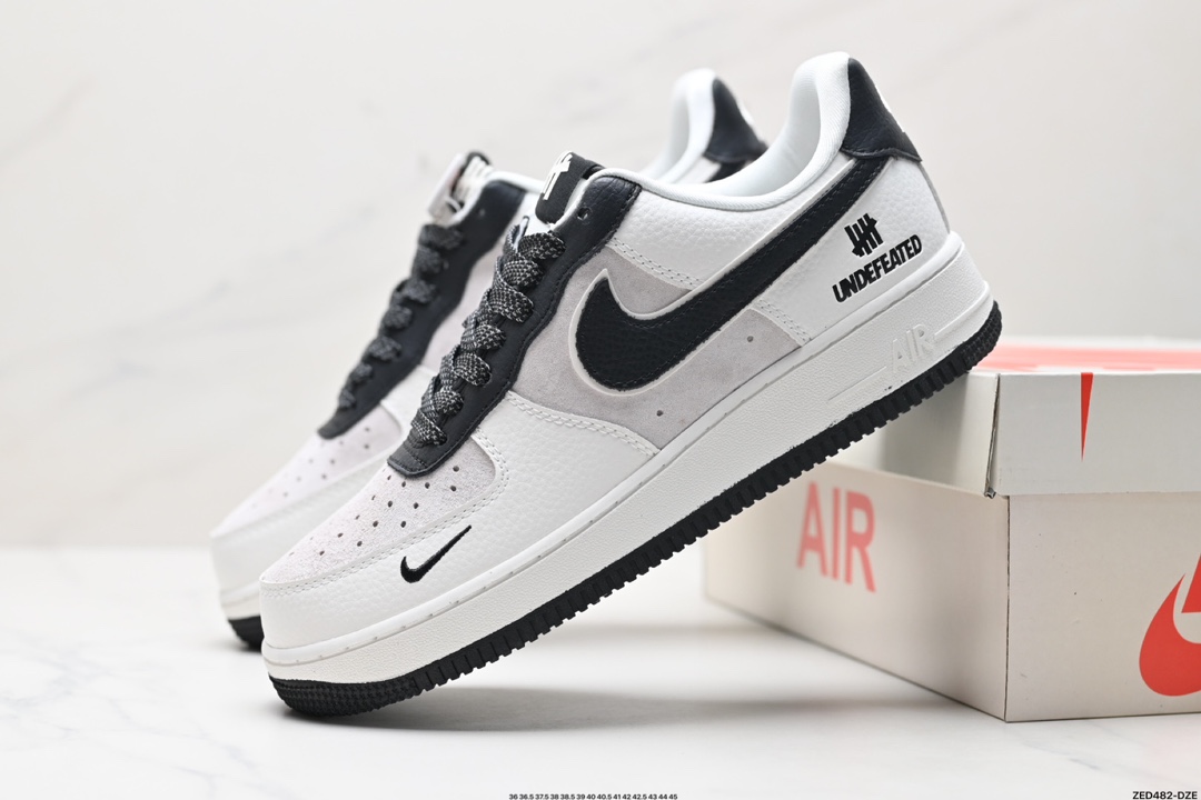 NIKE AIR FORCE 1‘07  KK1988-003