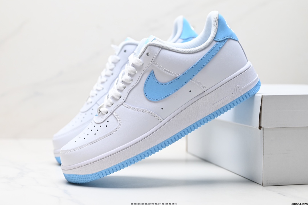 耐克Nike AIR FORCE 1‘07 空军一号低帮百搭休闲运动板鞋 FQ4296-100