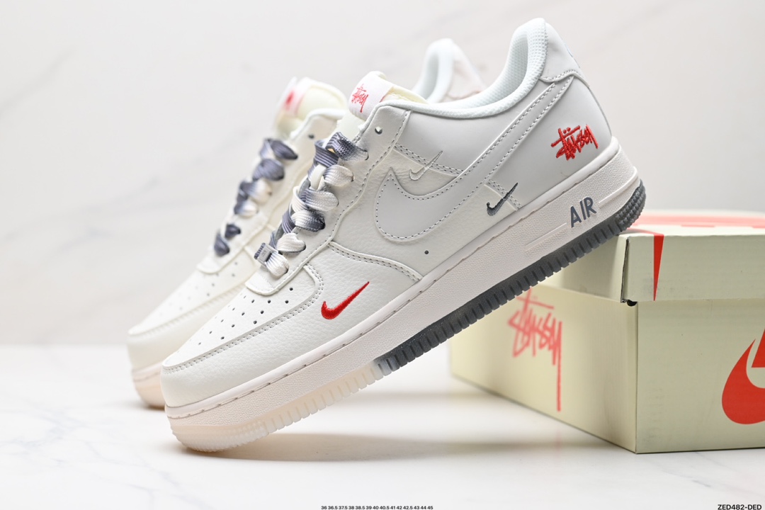 NIKE AIR FORCE 1‘07 LV8   XX6188-015