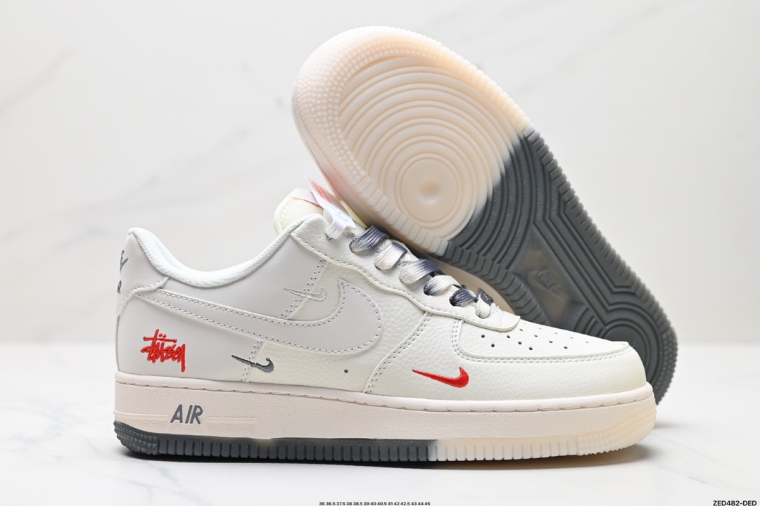 NIKE AIR FORCE 1‘07 LV8   XX6188-015