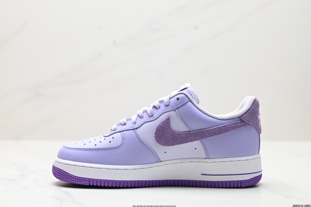 NIKE AIR FORCE 1‘07   HQ6905-500