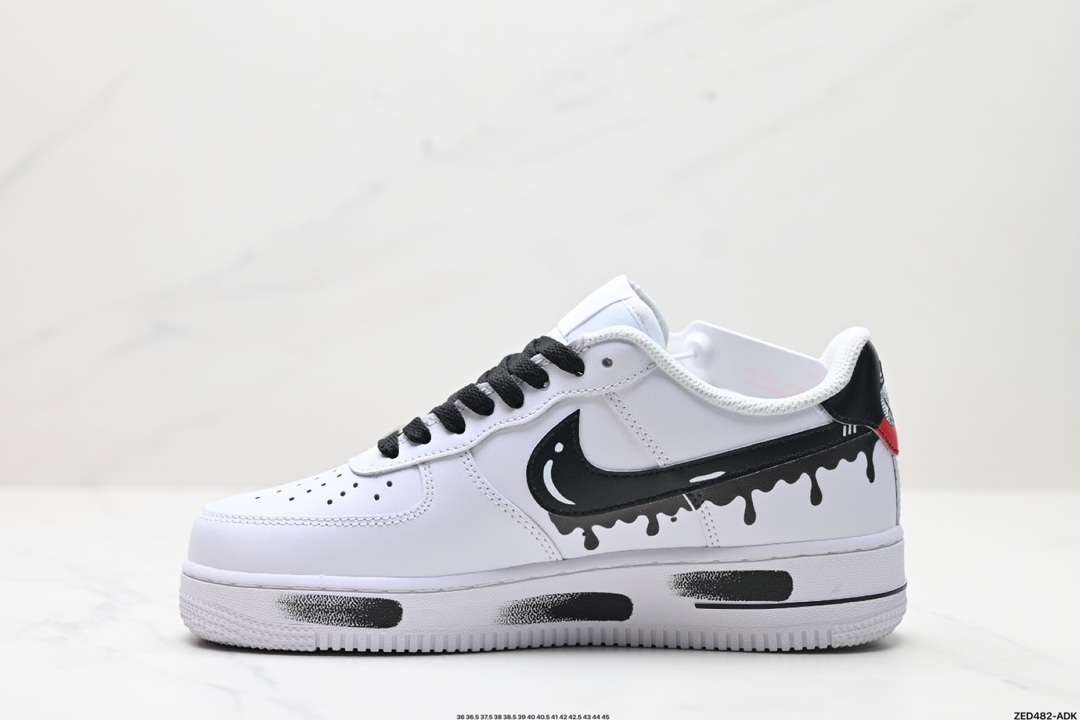 NIKE AIR FORCE 1‘07 CW2288-111