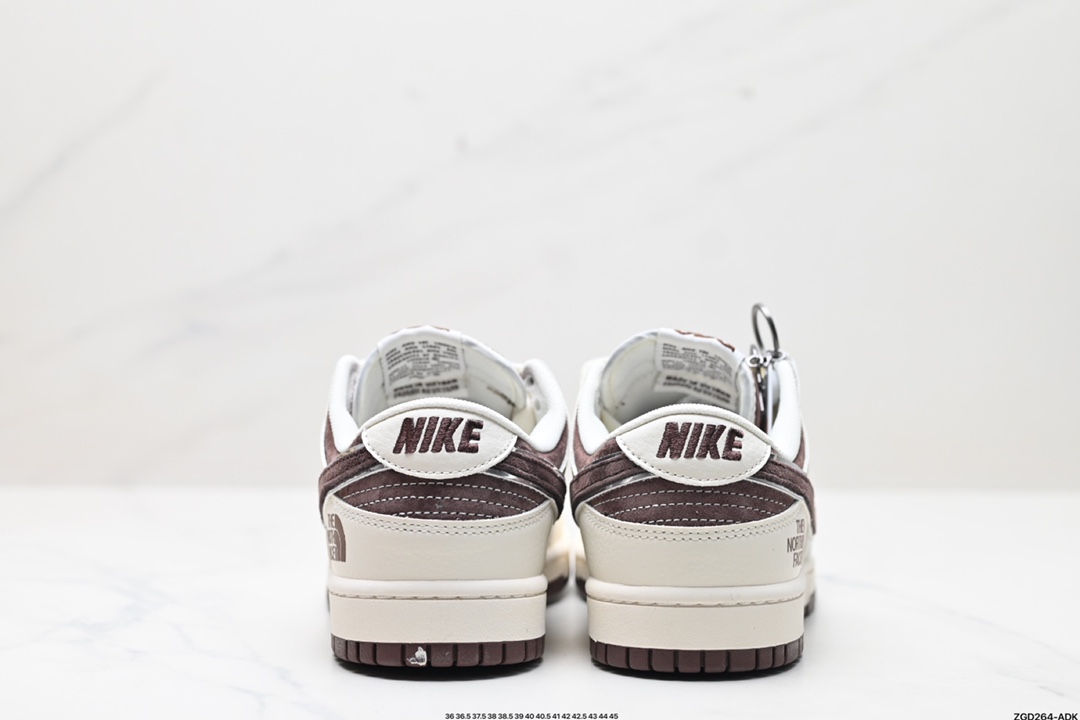 NK Dunk Low Retro “DIY高端定制” 低帮休闲运动板鞋 DQ1098-515