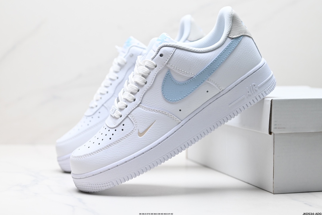 耐克Nike AIR FORCE 1‘07 空军一号低帮百搭休闲运动板鞋 HF0022-100