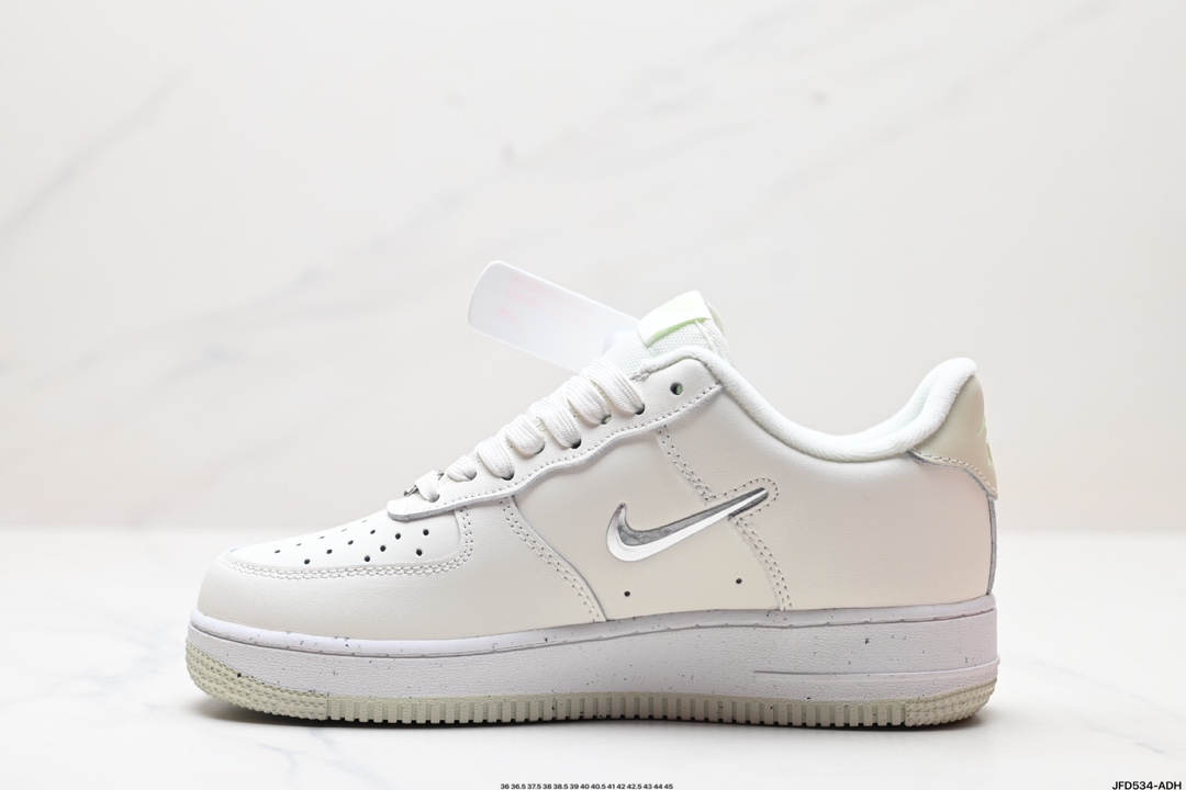 耐克Nike AIR FORCE 1‘07 空军一号低帮百搭休闲运动板鞋 FN8540-100