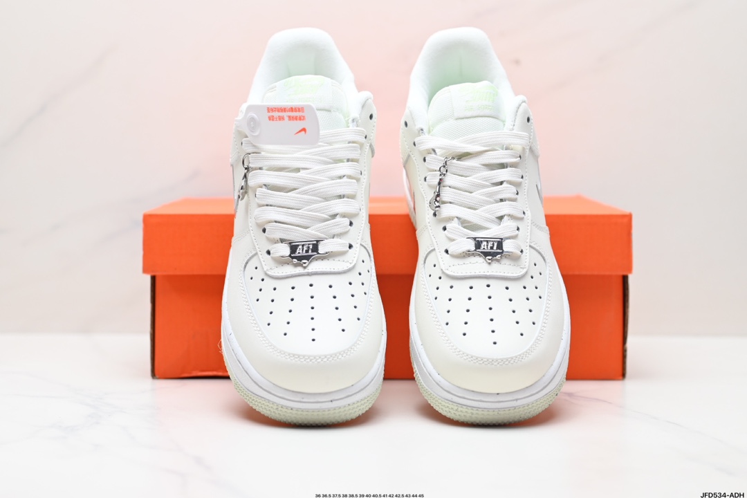 耐克Nike AIR FORCE 1‘07 空军一号低帮百搭休闲运动板鞋 FN8540-100