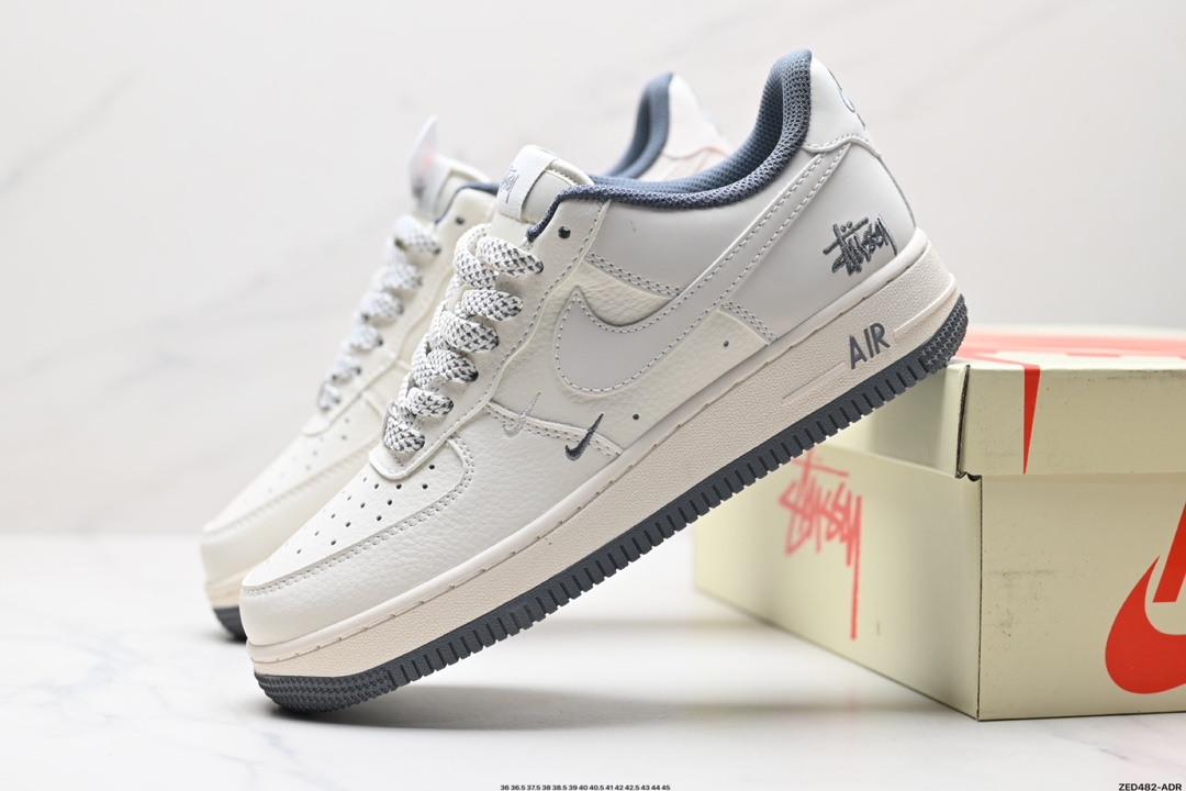 NIKE AIR FORCE 1‘07 XZ6188-012