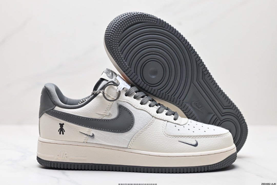 NIKE AIR FORCE 1‘07 KK1988-005