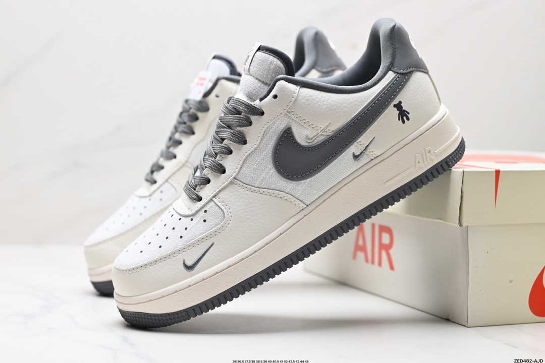 NIKE AIR FORCE 1‘07 KK1988-005