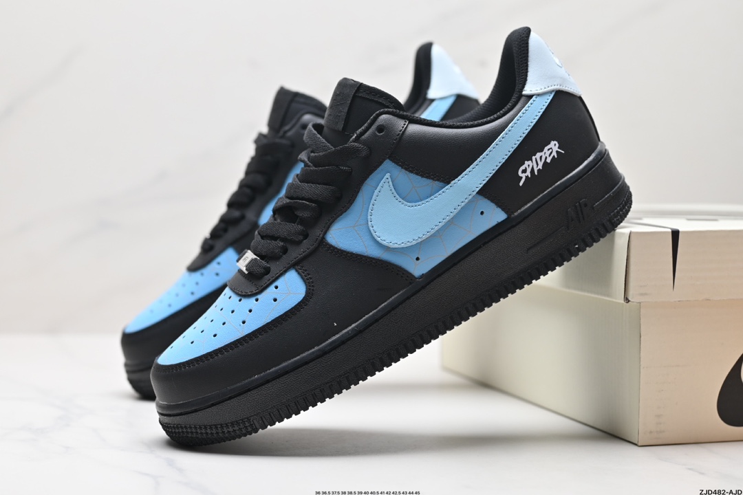 NIKE AIR FORCE 1‘07 CW2288-020