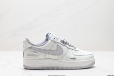 7 stelle Air Jordan Force 1 Scarpe Air Jordan Vintage Top bassi 1 7 stelle
Air Jordan Force 1 Scarpe Air Jordan Vintage Top bassi
